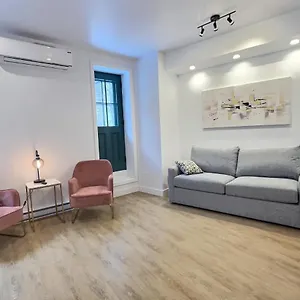 Prestigieux En Plein Centre-ville! Appartement Ville de Québec